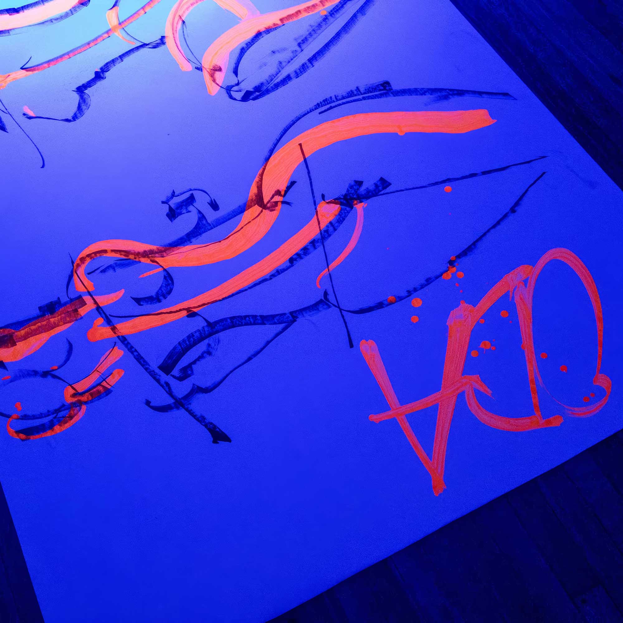 Neon Bodies – Live Performance Shanghai